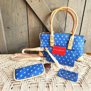 NWT, Dooney & Bourke Satchel Purse Set